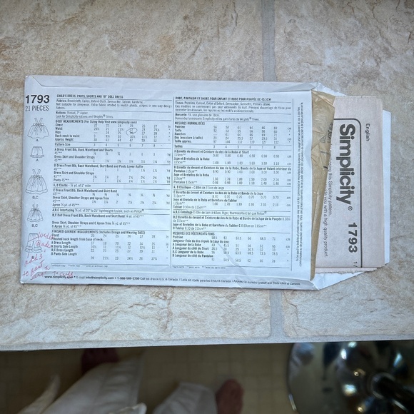 SARAH ROSE - Matching Girl’s & Doll Outfit - Simplicity Pattern #1793 - Picture 2 of 6